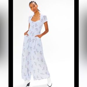 Urban Outfitters KerriAnnCap Sleeve Wide leg Jumpsuit (Size M/L) NWT